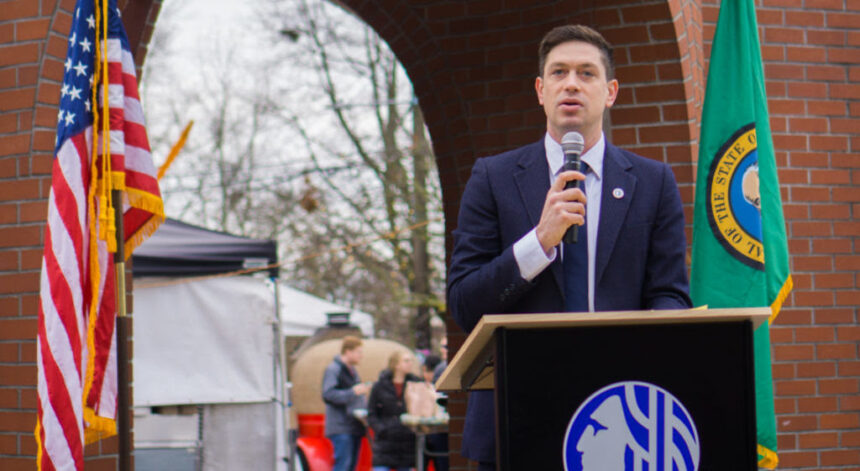 Seattle City Council signs letter in support of federal workers targeted for layoffs