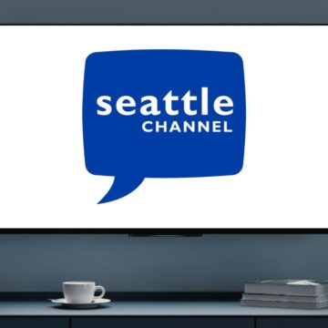 TV with Seattle Ch. logo.